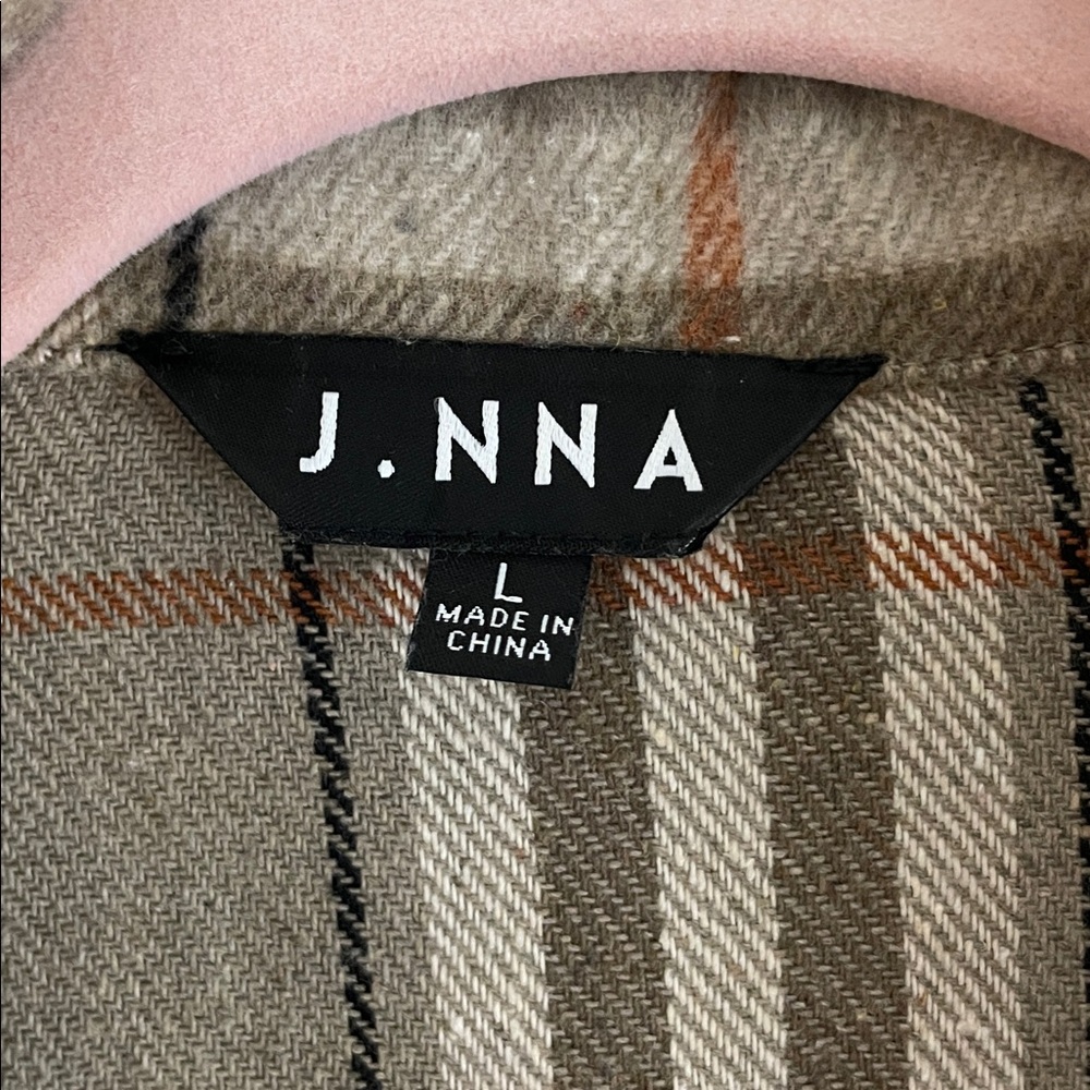 J.NNA Shacket plaid brown Large - Picture 5 of 10